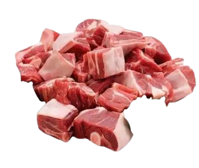 Cubed goat meat pieces